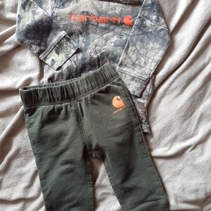 Carhartt outfit